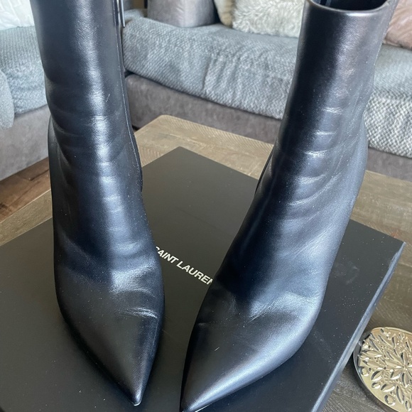 Saint Laurent Opyum Booties in Leather with Black Monogram Heel - Picture 2 of 3